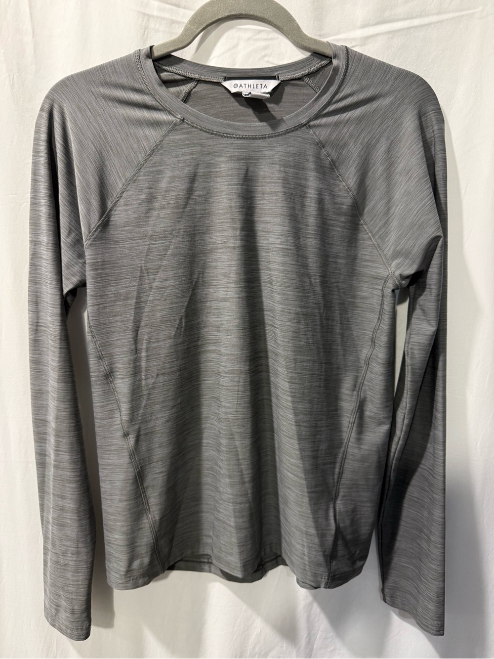 Athleta Heather Gray Performance Long Sleeve Top
